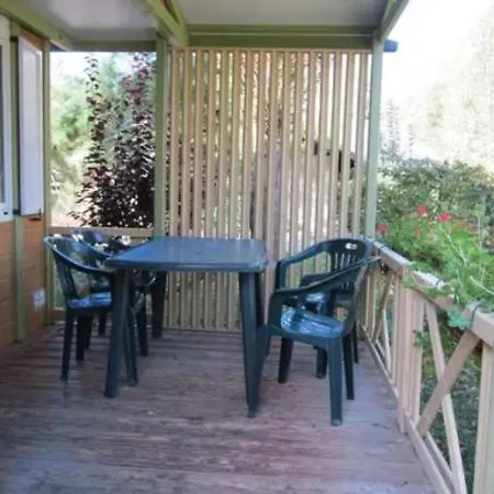 Campeggio Chalet 4 Etoiles - Eeeaeh *