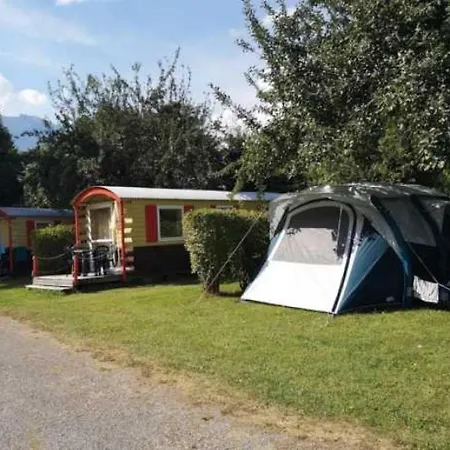Campeggio Chalet 4 Etoiles - Eeeaeh *