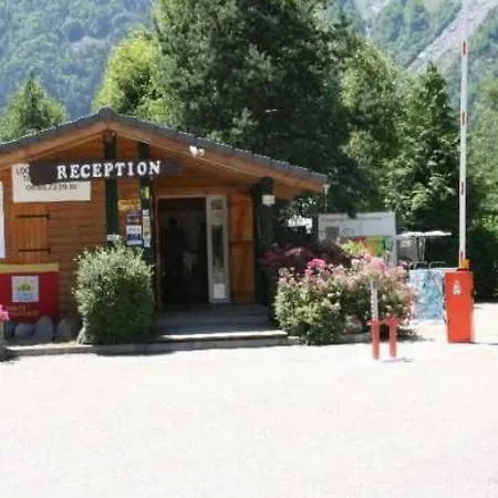 Campeggio Chalet 4 Etoiles - Eeeaeh